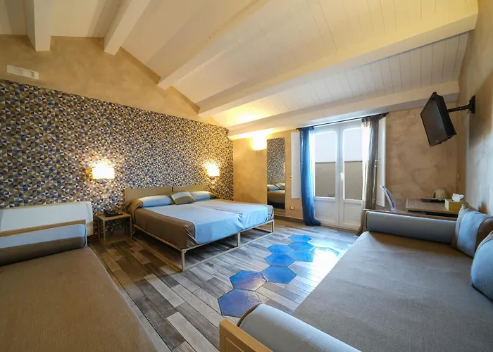 Villa Adua
